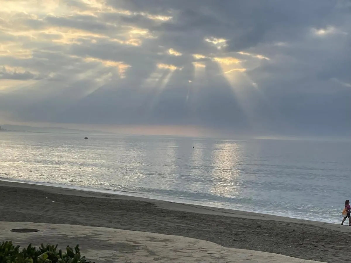 Apartment El Lobo De Mar Estepona Spain